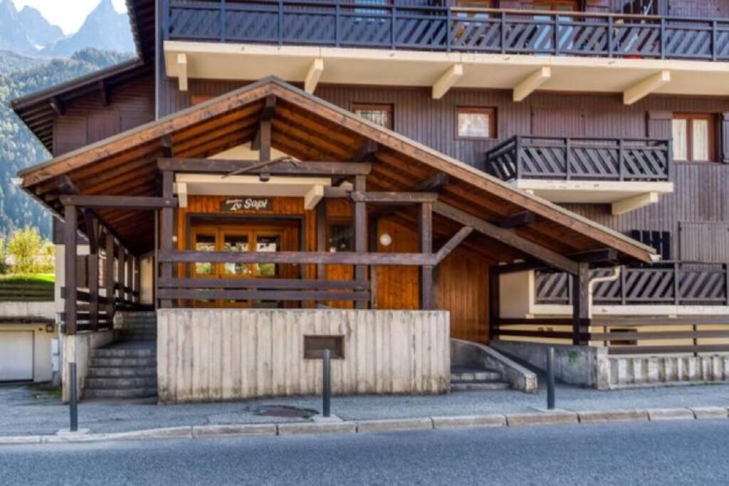 Sapi Happy Sunny Flat With A Garden Apartment Chamonix Luaran gambar