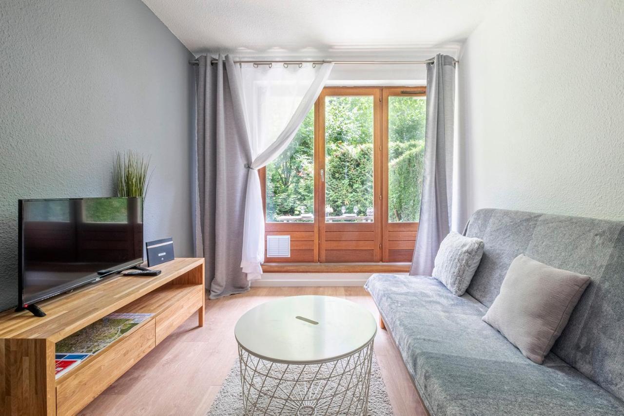 Sapi Happy Sunny Flat With A Garden Apartment Chamonix Luaran gambar